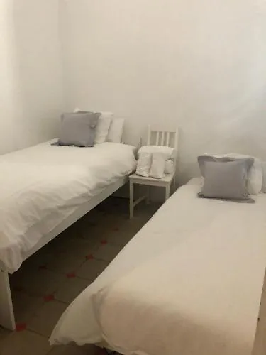 1 Casual Apartman